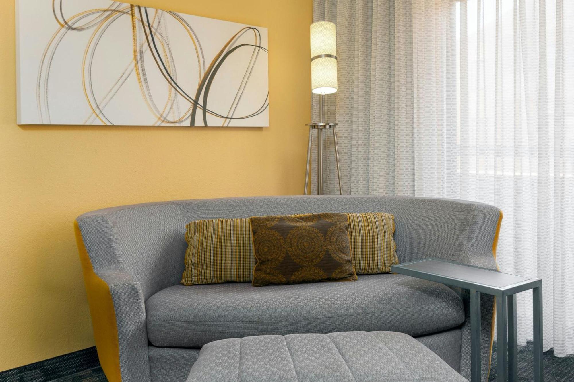 Courtyard By Marriott Oklahoma City Airport Exteriör bild