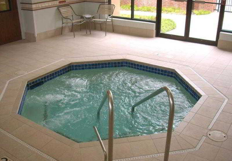 Courtyard By Marriott Oklahoma City Airport Exteriör bild